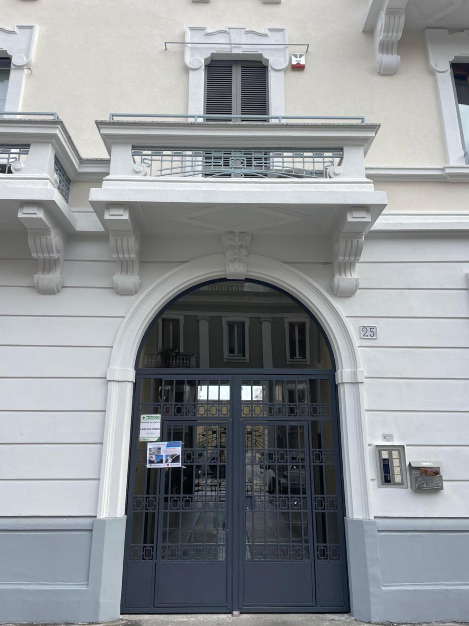 Milano Naviglio Grande Appartamento Zona Tortona Luaran gambar